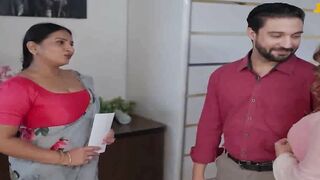 Indian Desi Girl's Hot Dance-Off in Bollywood Style