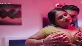 Indian Desi Girl's Hot Dance-Off with Sexy Bollywood Music