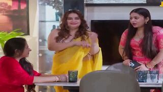 Indian Desi Girl Next Door - Exotic Dancer Shows Off Her Moves In A Bollywood Club