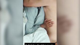 Indian Desi Girl's Hot Dance-Off with Sexy Bollywood Music