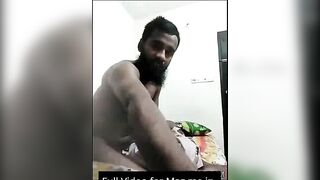 Indian Desi Girl's Hot Dance-Off with Sexy Bollywood Music
