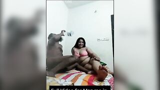 Indian Desi Girl's Hot Dance-Off with Sexy Bollywood Music