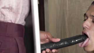 Bubble Butt Babe Black Girl Sucks & Rides Big Dick in Hardcore Interracial