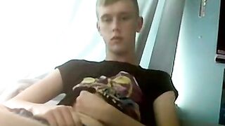 Young Hunk's Solo Masturbation Session - Austen Ellis