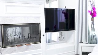 Plumper MILF Plays Step-Sonic With Her Son's Dick
