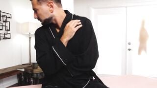 Blondie Bombshell Blowjob & Deepthroat - Proffesional Pornstar Fucks Older Man