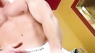 Masked Muscle Hunk Flexes And Masturbates For Your Pleasure
