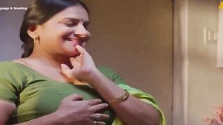 Indian Desi Girl's Hot Dance-Off with Sexy Bollywood Music