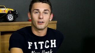 Twinks Passionate Blowjob Session With Big Dick