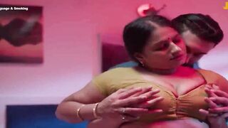 Indian Desi Girl's Hot Dance-Off with Bollywood Stars