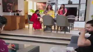 Indian Desi Girl's Hot Dance-Off in Bollywood Style