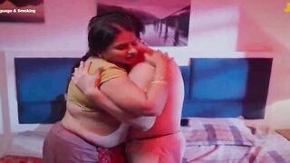 Indian Desi Girl Next Door - Exotic Dancer's Erotic Dance Moves Compilation