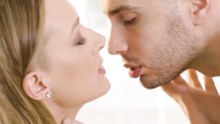 Passionate Lovemaking Session with Hot Babe Elena Lux Ends in Creamped Pussy