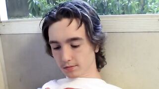 Straight Twinks Solo Stroker - Hot Guy Jacking Off & Shooting Load of Semen
