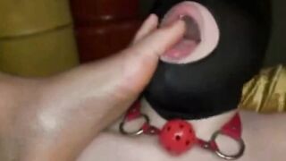 Three-Way Pleasure #1 - Three Hot Babes Share One Guy's Load" (Japanese)