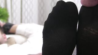 Beard-Man's Kinky Foot Fetish Fantasy With His Mistress