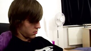 Twinks Solo Playtime - Hot Twunk's Mouth-Fuck