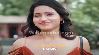 Indian Desi Girl Next Door - Exotic Dancer Shows Off Her Moves In A Bollywood Club