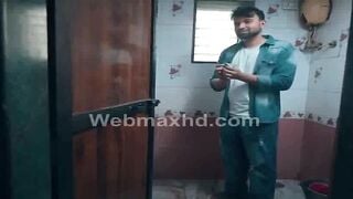 Indian Desi Girl Next Door - Exotic Dancer Shows Off Her Moves In A Bollywood Club