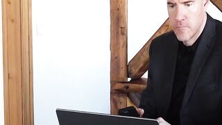 Big Dick Slammin' Hardcore Anal Action with Older Man & Young Twink