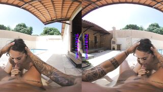 Public Pool VR - Virtual Reality Experience With PurityVr & Izabella Rodriguez