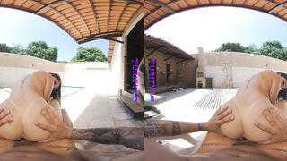 Public Pool VR - Virtual Reality Experience With PurityVr & Izabella Rodriguez