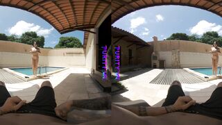 Public Pool VR - Virtual Reality Experience With PurityVr & Izabella Rodriguez
