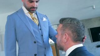 Muscle God Androgen Stud - Worshiping Muscles & Big Dick" #AlexMecum #AndreBugatti