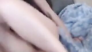 Hot MILF Uses Dildo to Satisfying Her Sexual Cravings