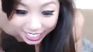 Hot MILF Uses Dildo to Satisfying Her Sexual Cravings