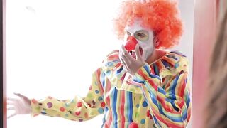 Clowned Up! - Erotic Roleplay Blow Job & Sex with Hot Bombshell