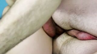 Twinks Bareback Threesome - Hot Twins Share Hunk's Ass
