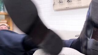 Hottie's Hot Feet - Foot Fanatic Wanks Off His Big Dick