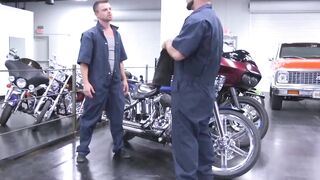 Jaxton-Wheeler's Office Fuck Frenzy - Big Dick Porn Star Sucks & Barebacks