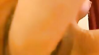 Hot MILF Uses Dildo to Satisfying Her Sexual Desires