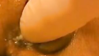 Hot MILF Uses Dildo to Satisfying Her Sexual Desires