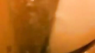 Hot MILF Uses Dildo to Satisfying Her Sexual Desires