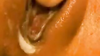 Hot MILF Uses Dildo to Satisfying Her Sexual Desires