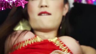 Christmas Special! Transgender Babe Venus Lux Jerks Off Her Big Dick