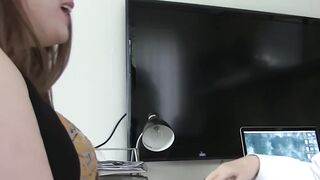 Chubby Patient's Pussies Get Healing Touch From Sexy Mature Doc