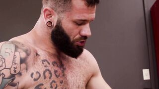 Buddys-nextdoor.com Lockeroom Raw Fucking Action With Hunks Johnnie Hills & Colin Simpsons