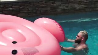 Bare-Assed Poolside Fuck Fest Featuring Hot Muscular Guys