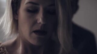 Stepsister's Hot Friend Helping Her Relieve His Thick Boner