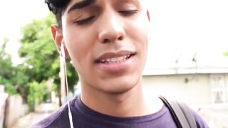 Straight-Guys Gone Gay! Outdoor Bareback Twinks Paying For Sex