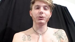 Solo Smoking & Wanking Sessions with Thuggish Hunk BillyDaKid