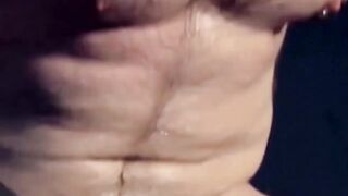 Hot & Horny Wrestlers - Slobbering Blow Job With Facial