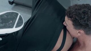 Black Jocks Rimming And Fucking Hard In The Gym - Hunks