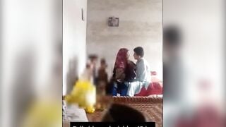 Indian Babe Exposes Her Sexual Side in Sensuous Erotic Dance