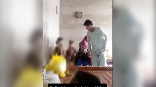 Indian Babe Exposes Her Sexual Side in Sensuous Erotic Dance
