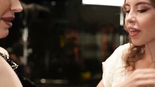 Behind-the-Scenes Footage - Sex Scene Shooting Process With Natalie Mars & Co